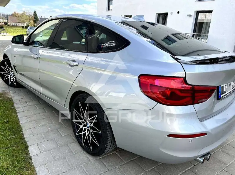 2016 BMW 320