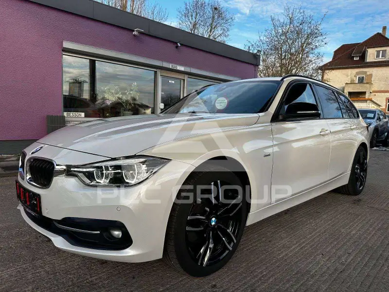 2016 BMW 320