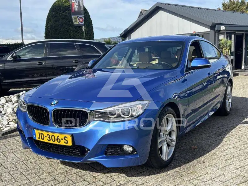 2016 BMW 320