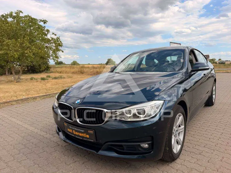 2016 BMW 320