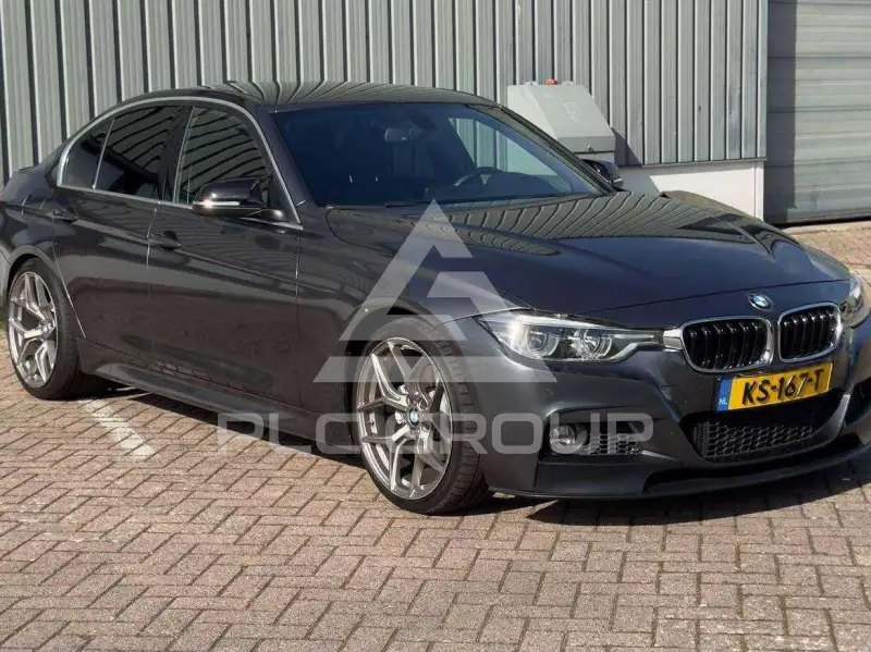 2016 BMW 330