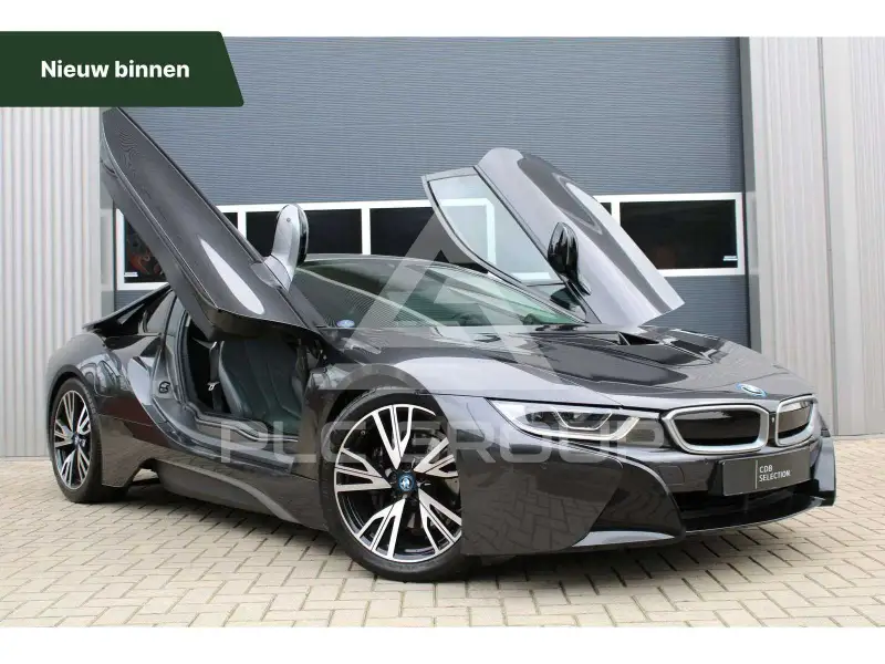 2016 BMW I8