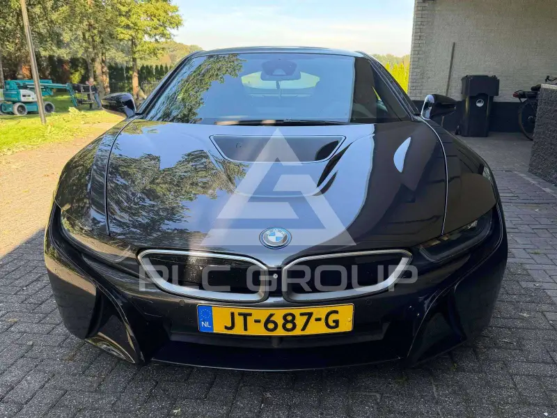 2016 BMW I8