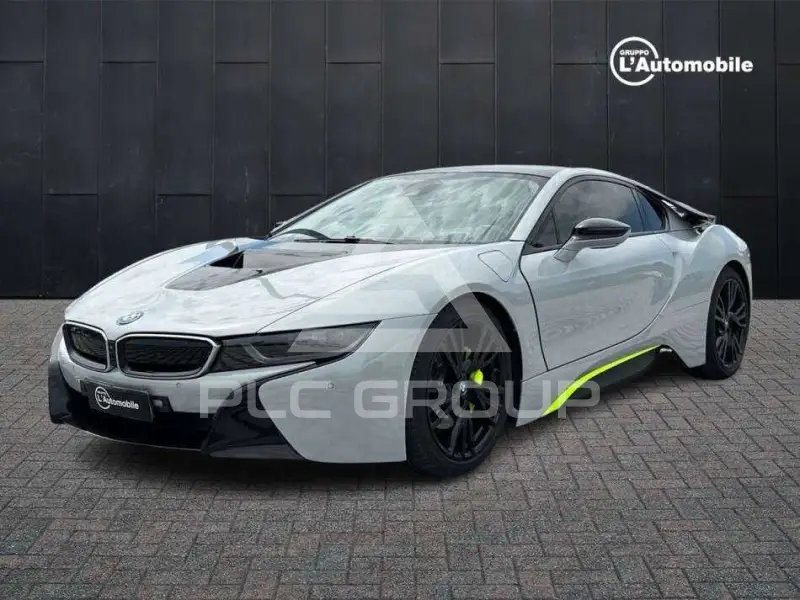 2016 BMW I8