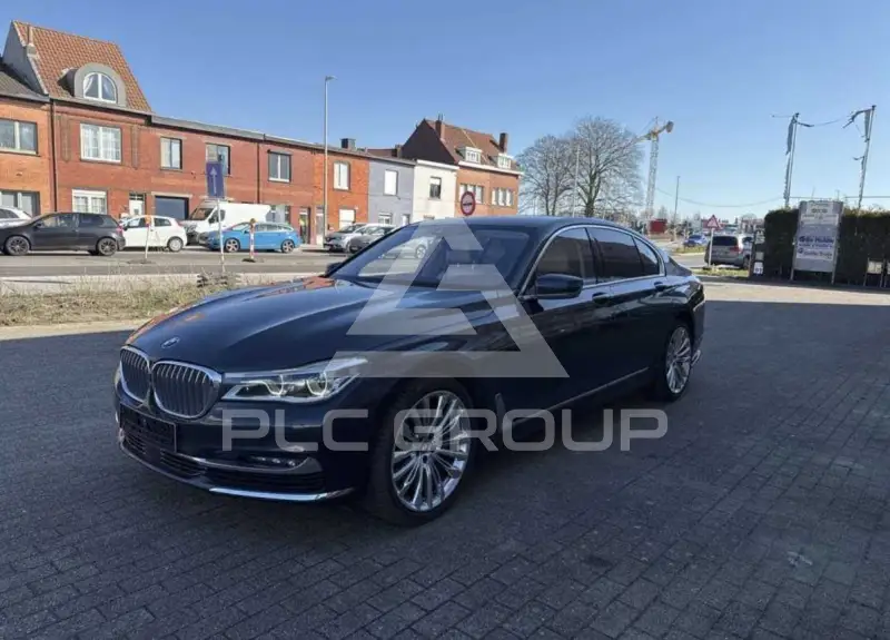 2016 BMW 730
