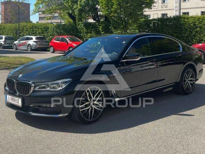 2016 BMW 730