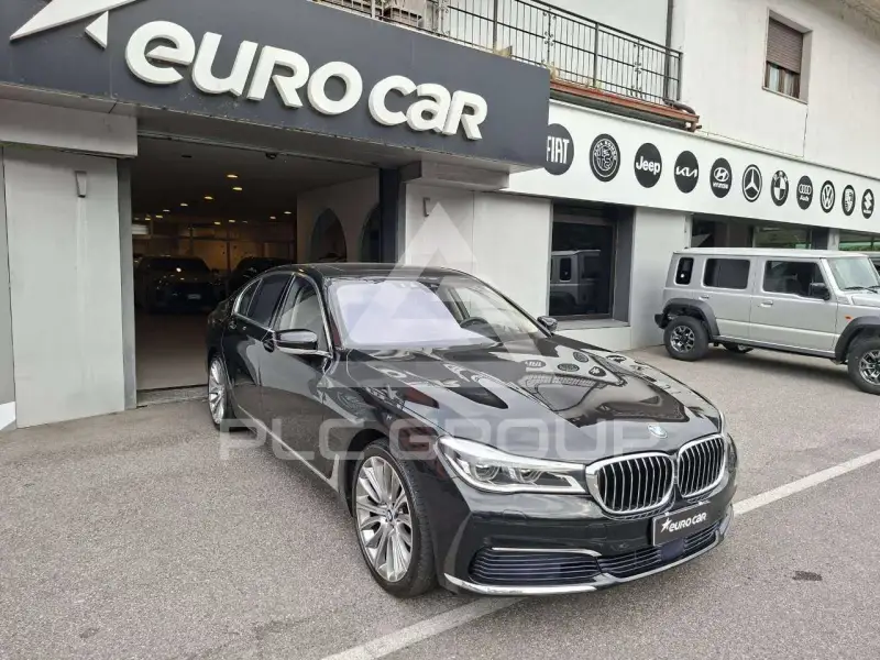 2016 BMW 730