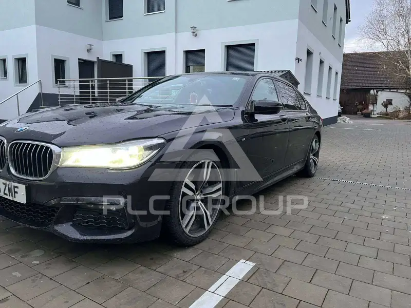 2016 BMW 730