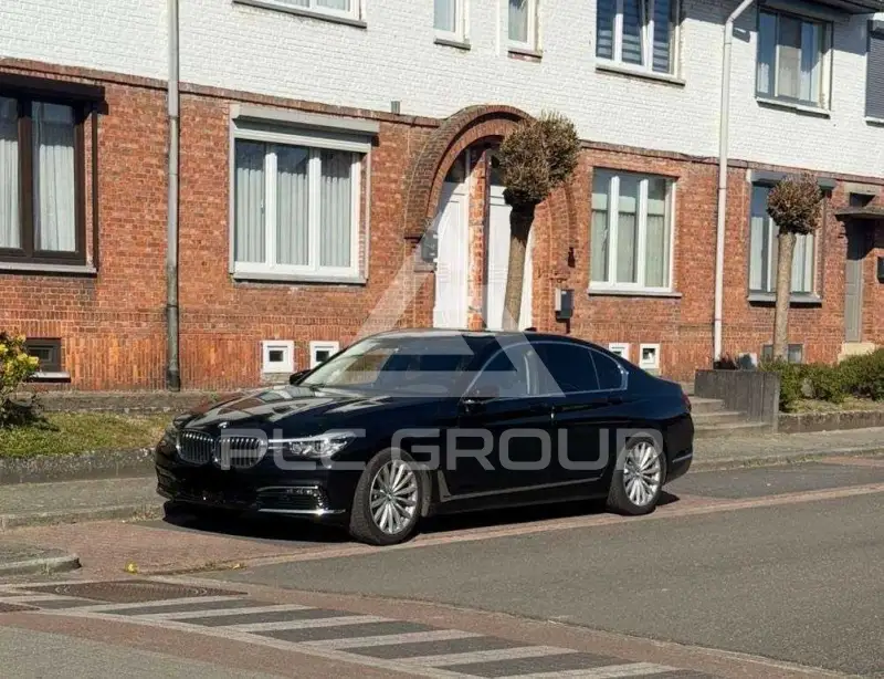 2016 BMW 730