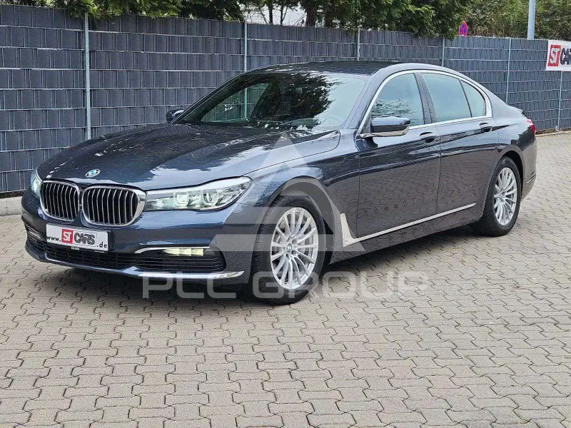 2016 BMW 730