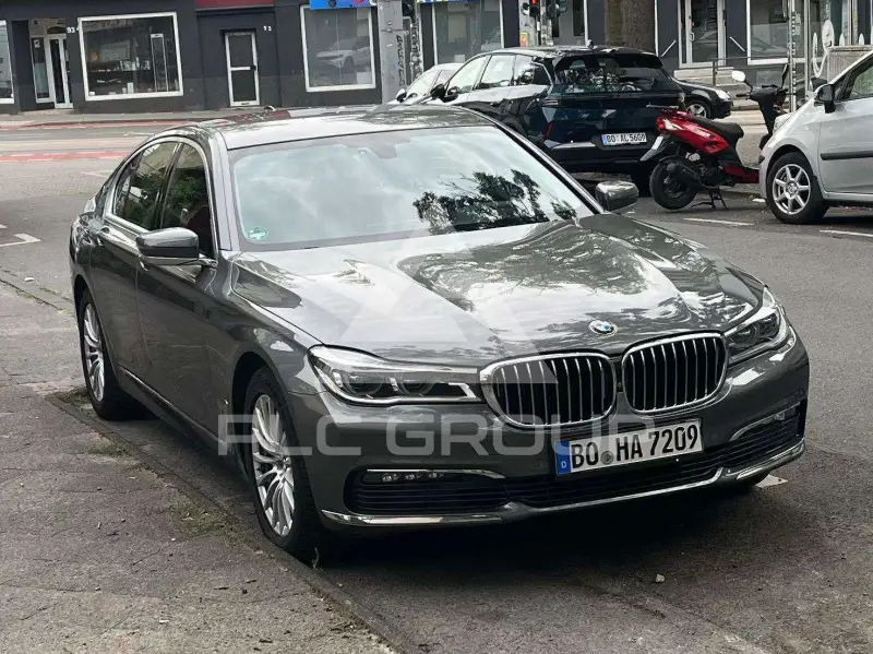 2016 BMW 730