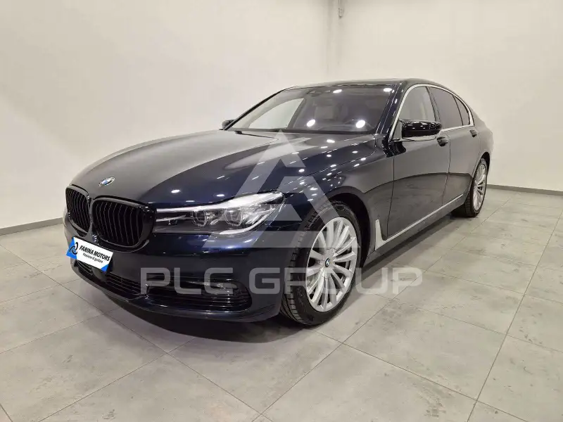 2016 BMW 730
