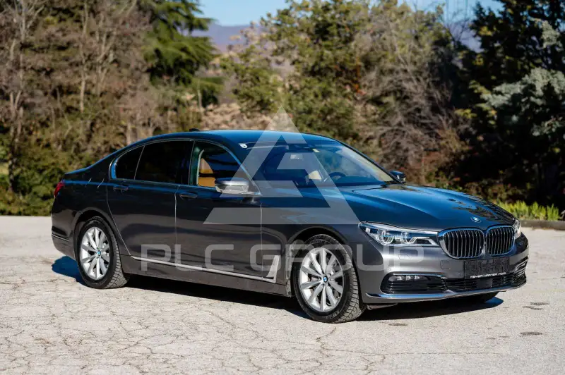 2016 BMW 730
