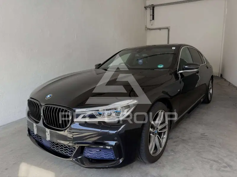 2016 BMW 730