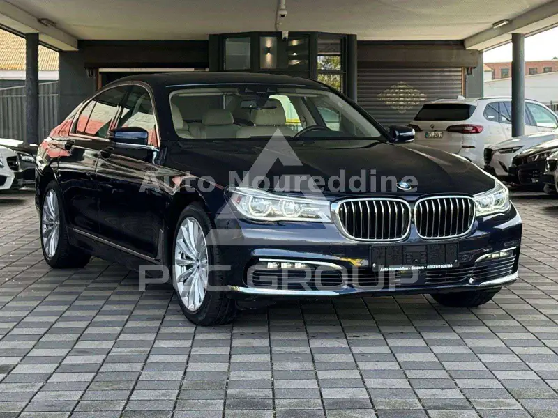 2016 BMW 730