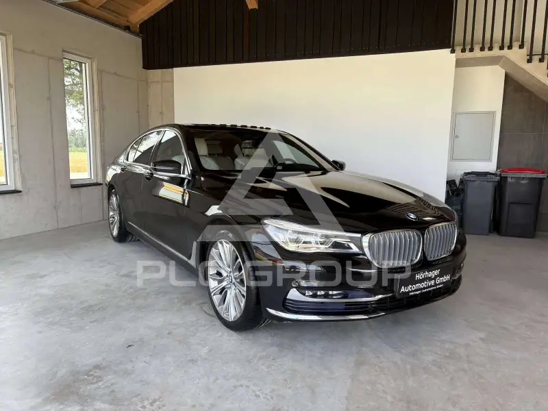 2016 BMW 730