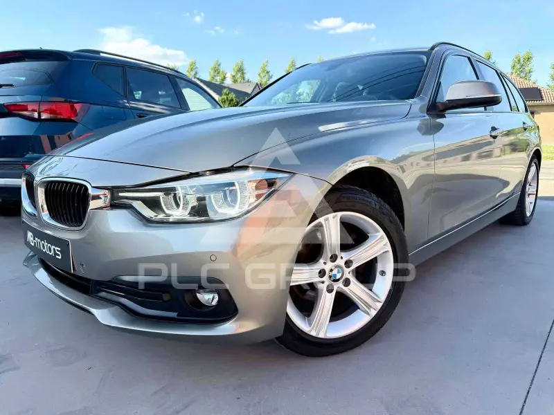 2016 BMW 318