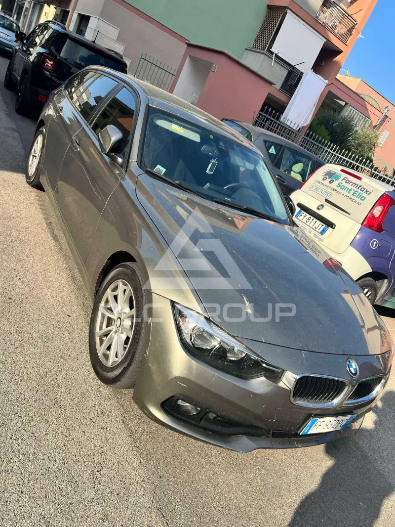 2016 BMW 318