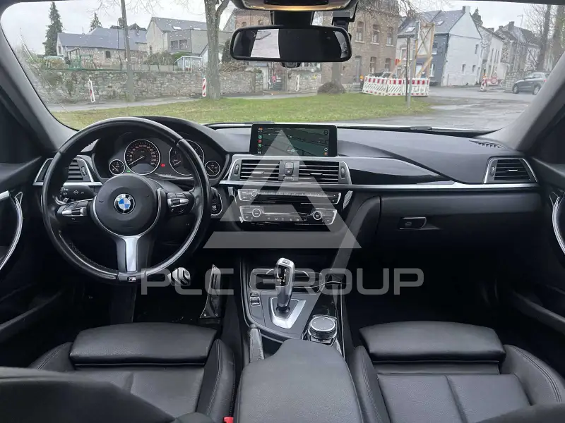 2016 BMW 318