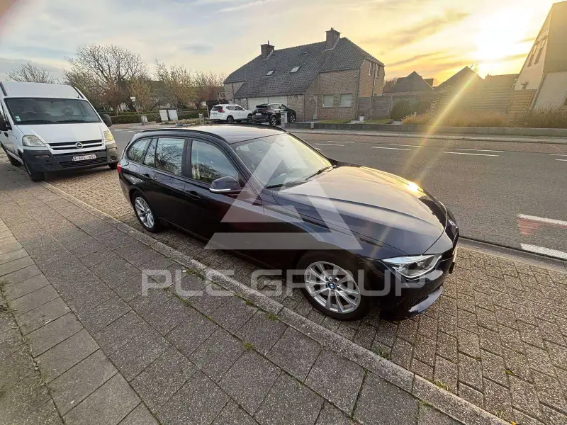2016 BMW 318