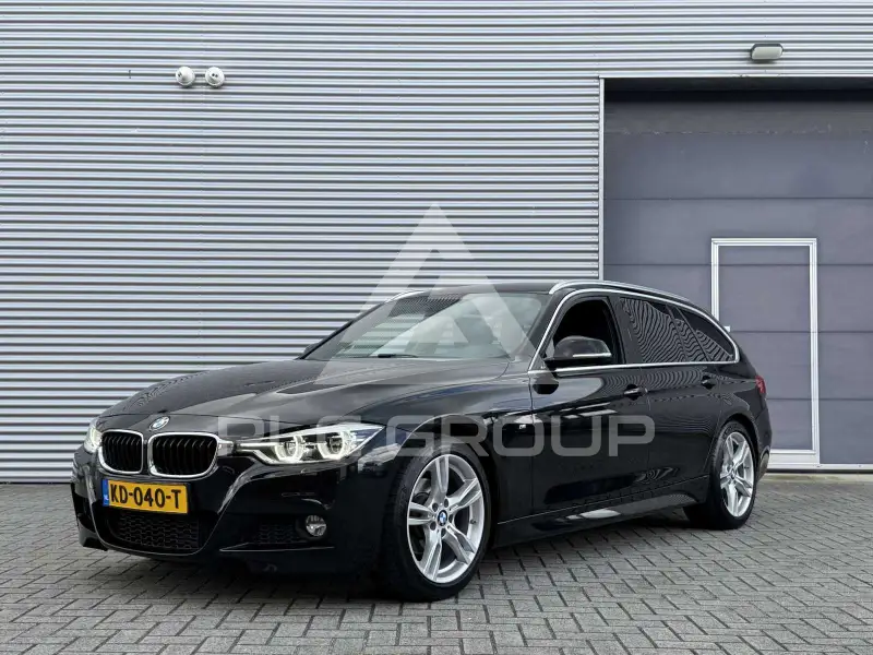 2016 BMW 318
