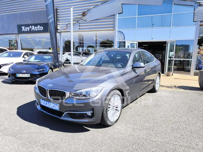 2016 BMW 318