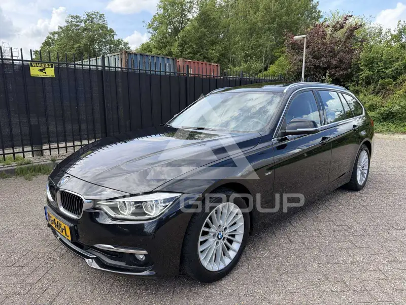2016 BMW 318