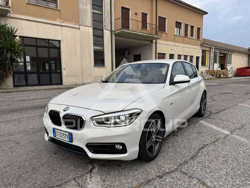 2016 BMW 118