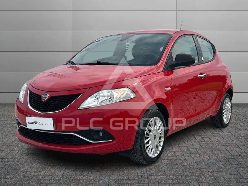 2016 Lancia YPSILON