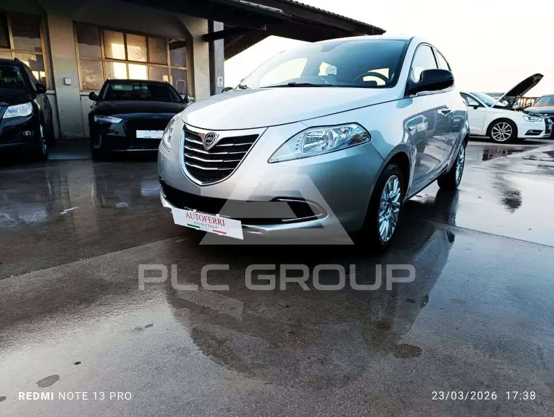 2016 Lancia YPSILON