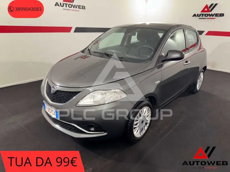 2016 Lancia YPSILON