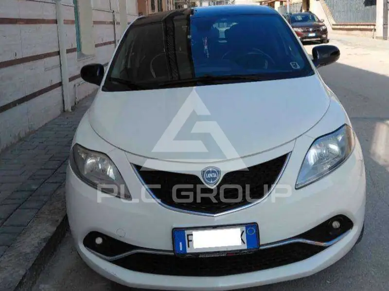 2016 Lancia YPSILON
