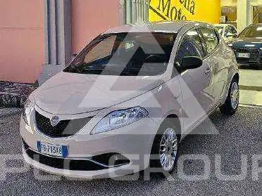 2016 Lancia YPSILON