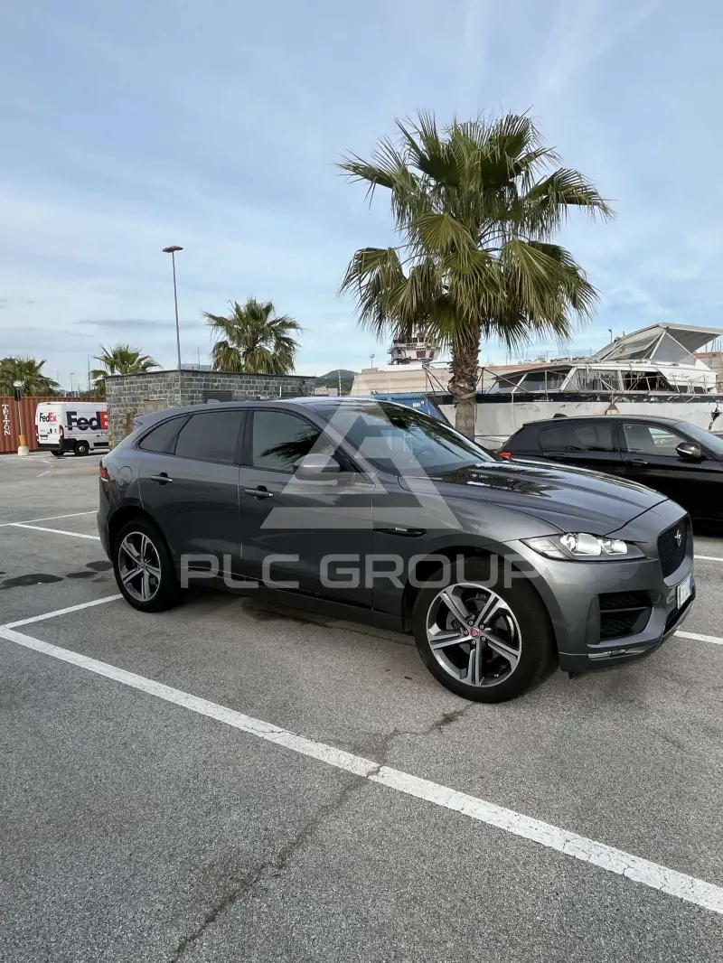 2016 Jaguar F-PACE