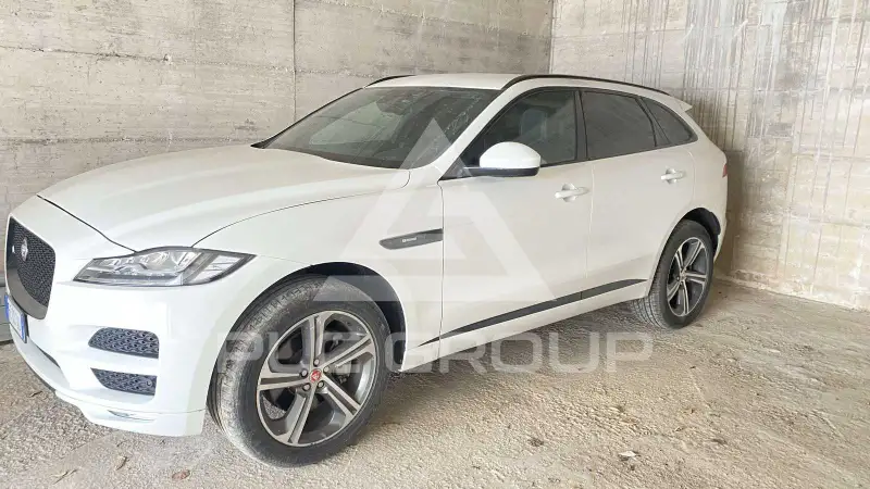 2016 Jaguar F-PACE