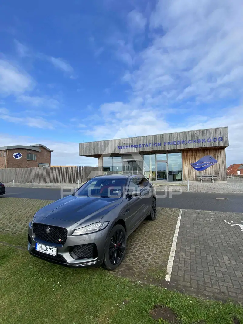 2016 Jaguar F-PACE