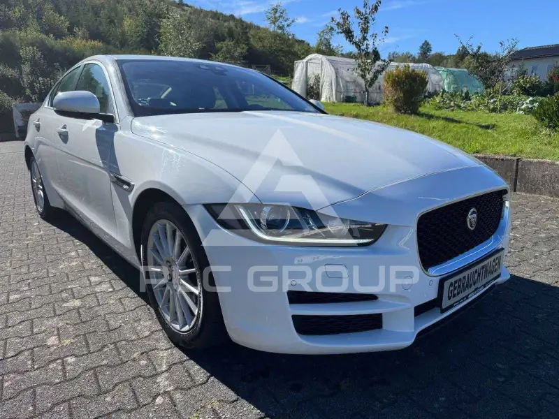2016 Jaguar XE