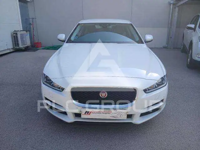 2016 Jaguar XE