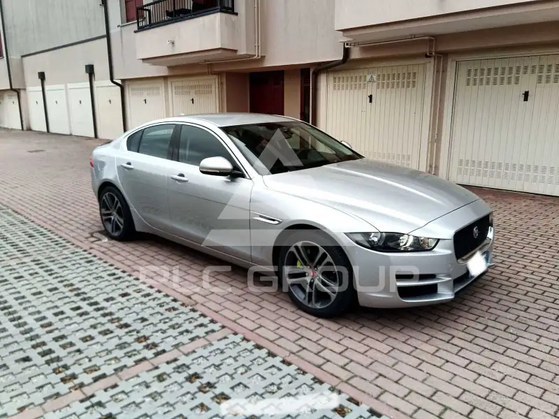 2016 Jaguar XE