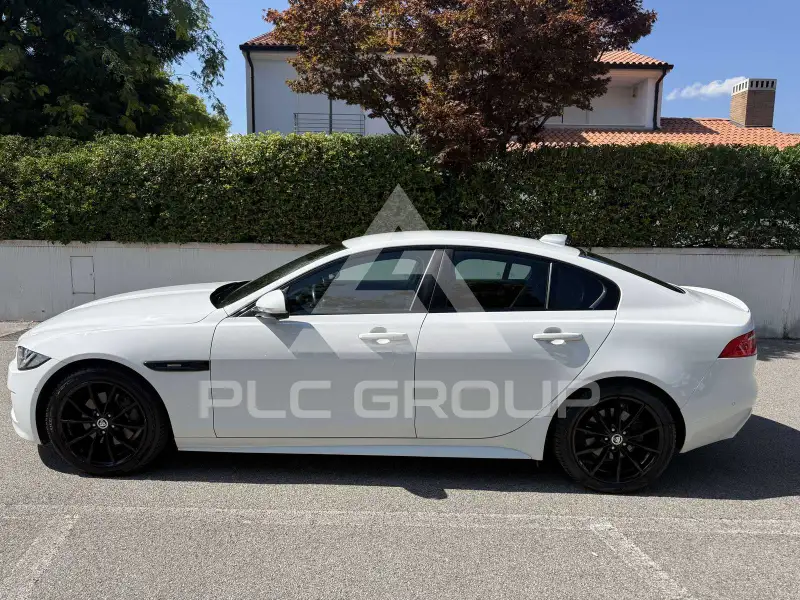 2016 Jaguar XE