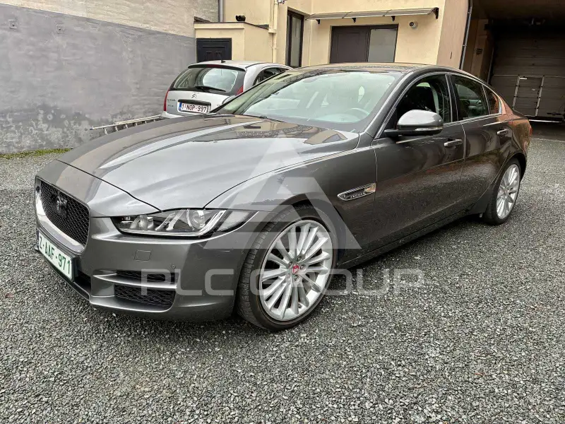 2016 Jaguar XE