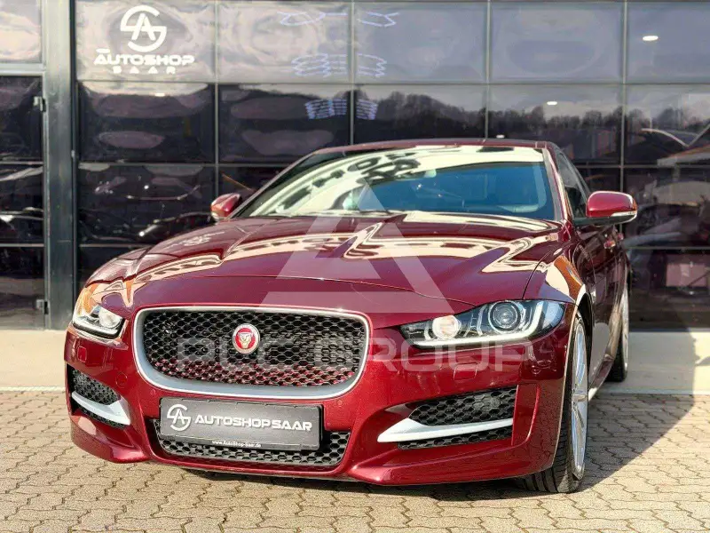 2016 Jaguar XE