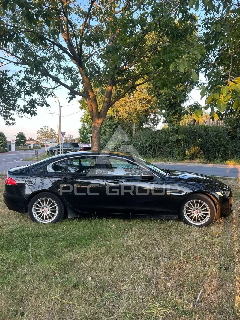 2016 Jaguar XE