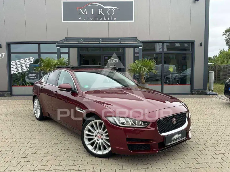 2016 Jaguar XE