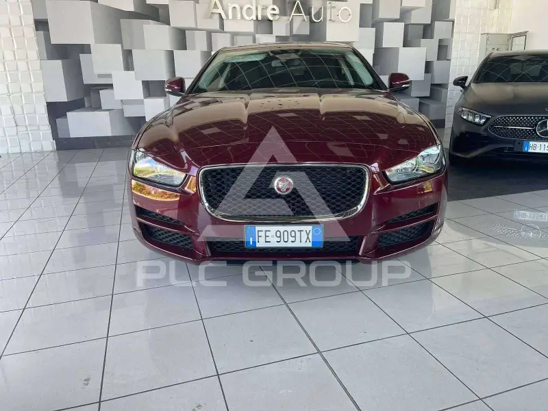 2016 Jaguar XE