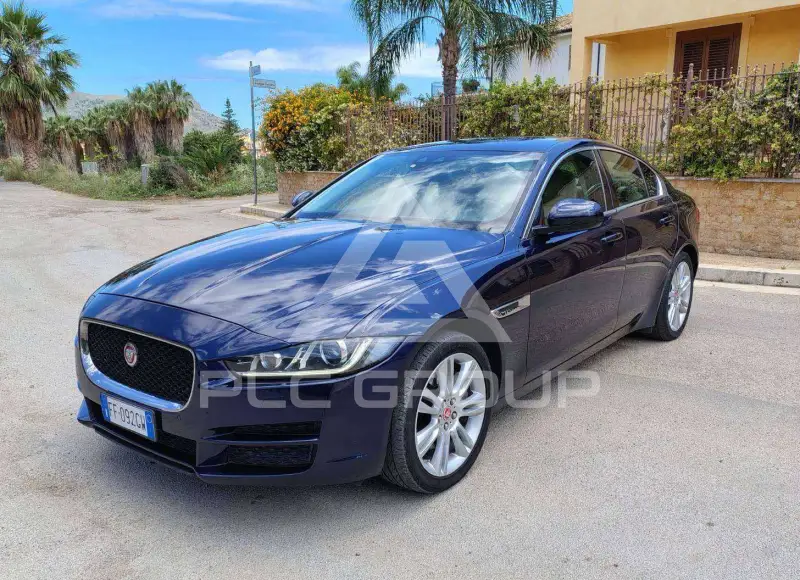 2016 Jaguar XE