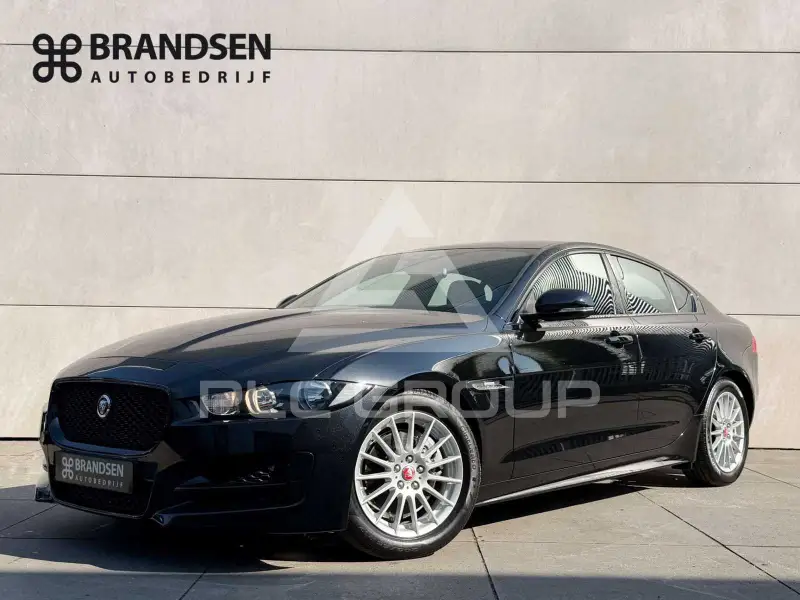 2016 Jaguar XE