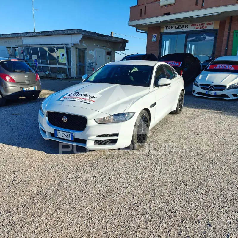 2016 Jaguar XE