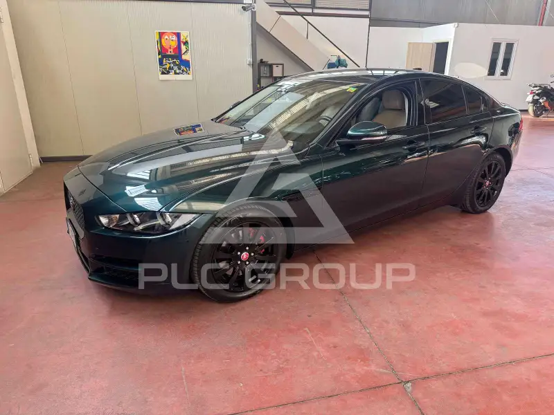 2016 Jaguar XE