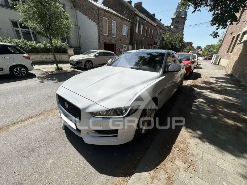 2016 Jaguar XE